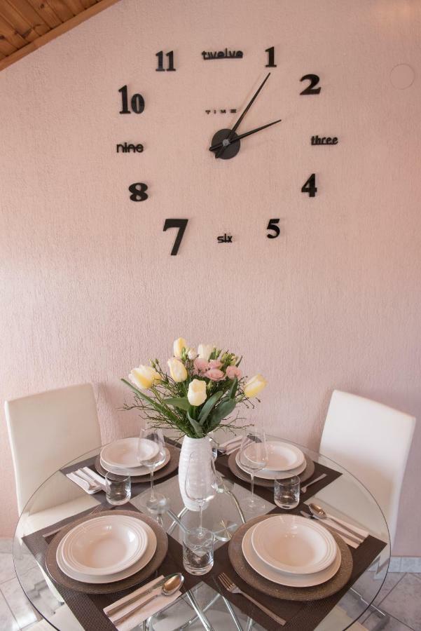 Lola Apartment Veprinac ภายนอก รูปภาพ